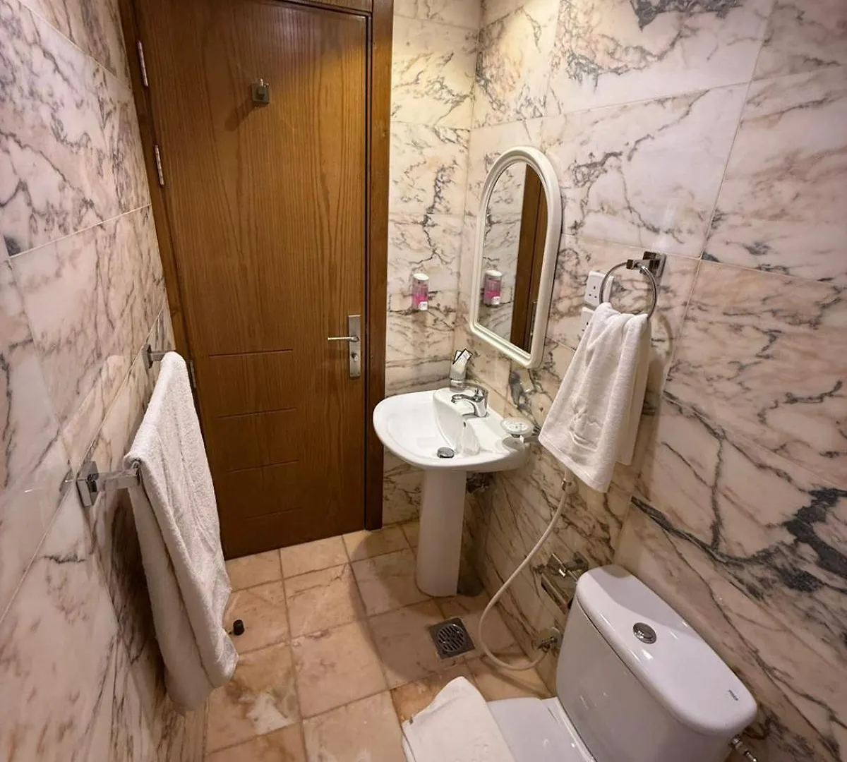 Oriens Shishah Hotel Mecca