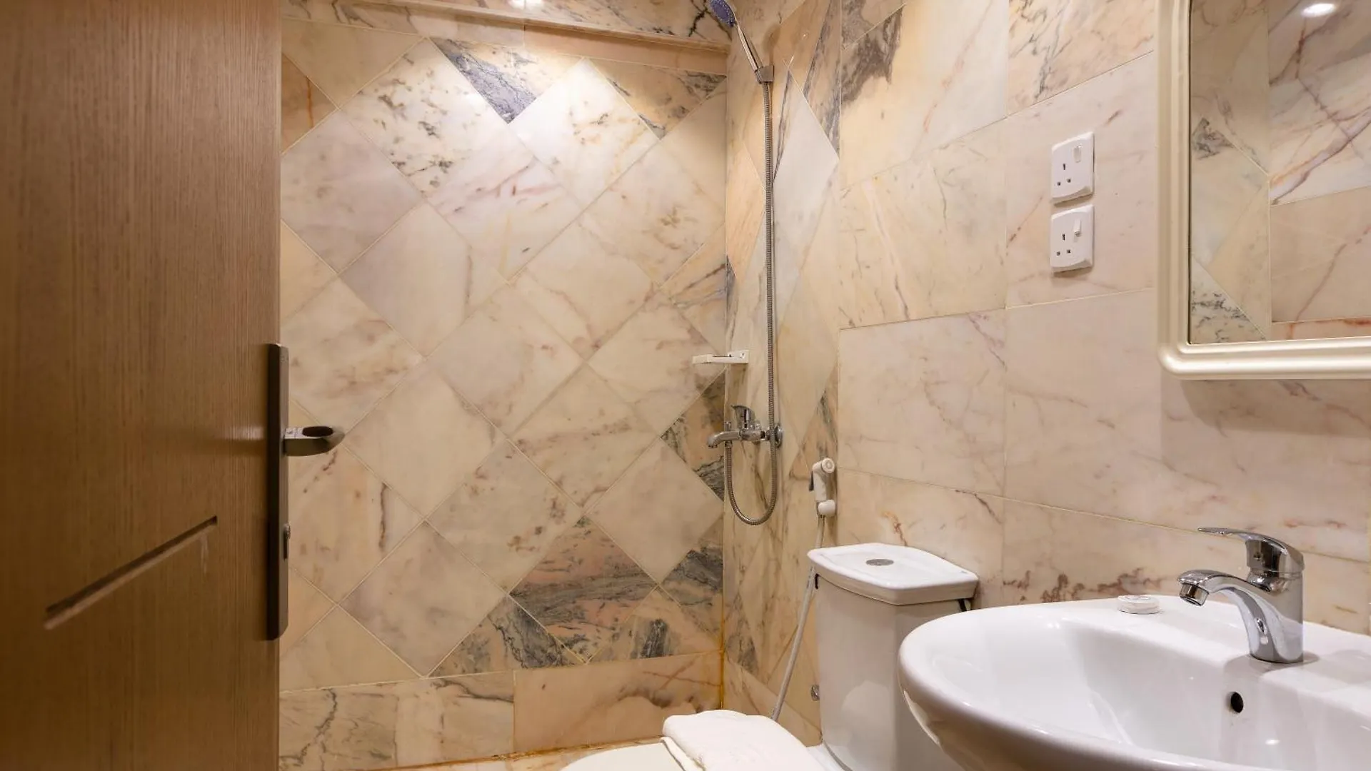 Oriens Shishah Hotel Mecca 0*,  Saudi Arabia